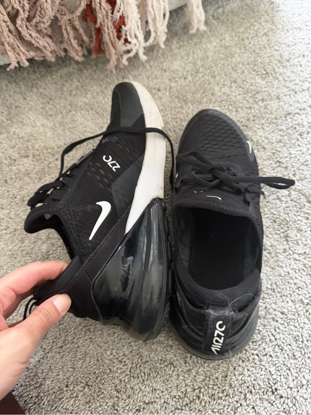 Nike Air Max 270 Black/White — - Picture 6 of 14